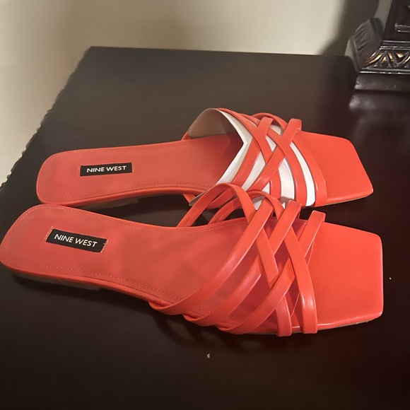 Nine West Halen Flat Slide Sandal - Picture 2 of 4